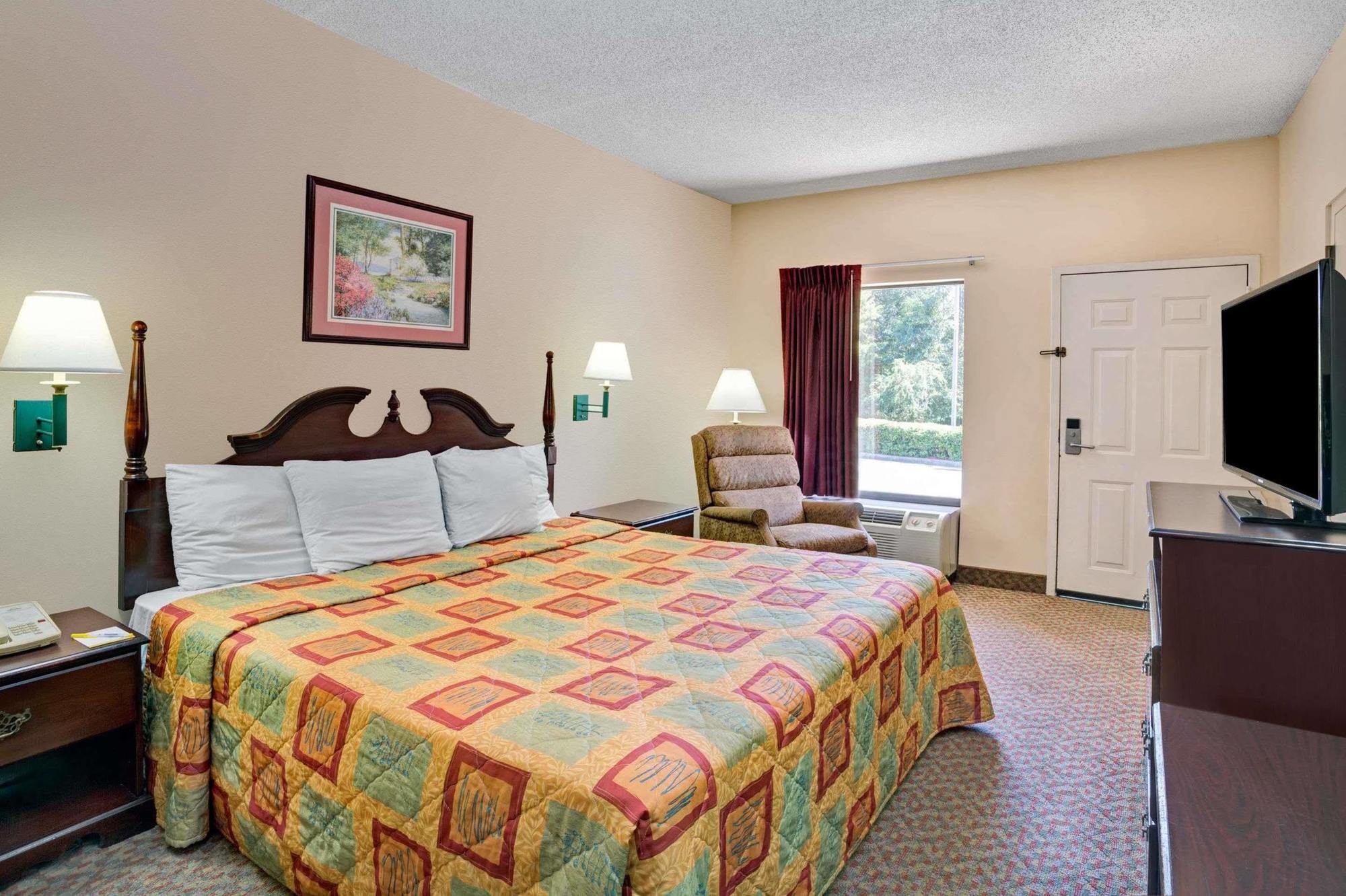 Days Inn - Chapel Hill Ngoại thất bức ảnh